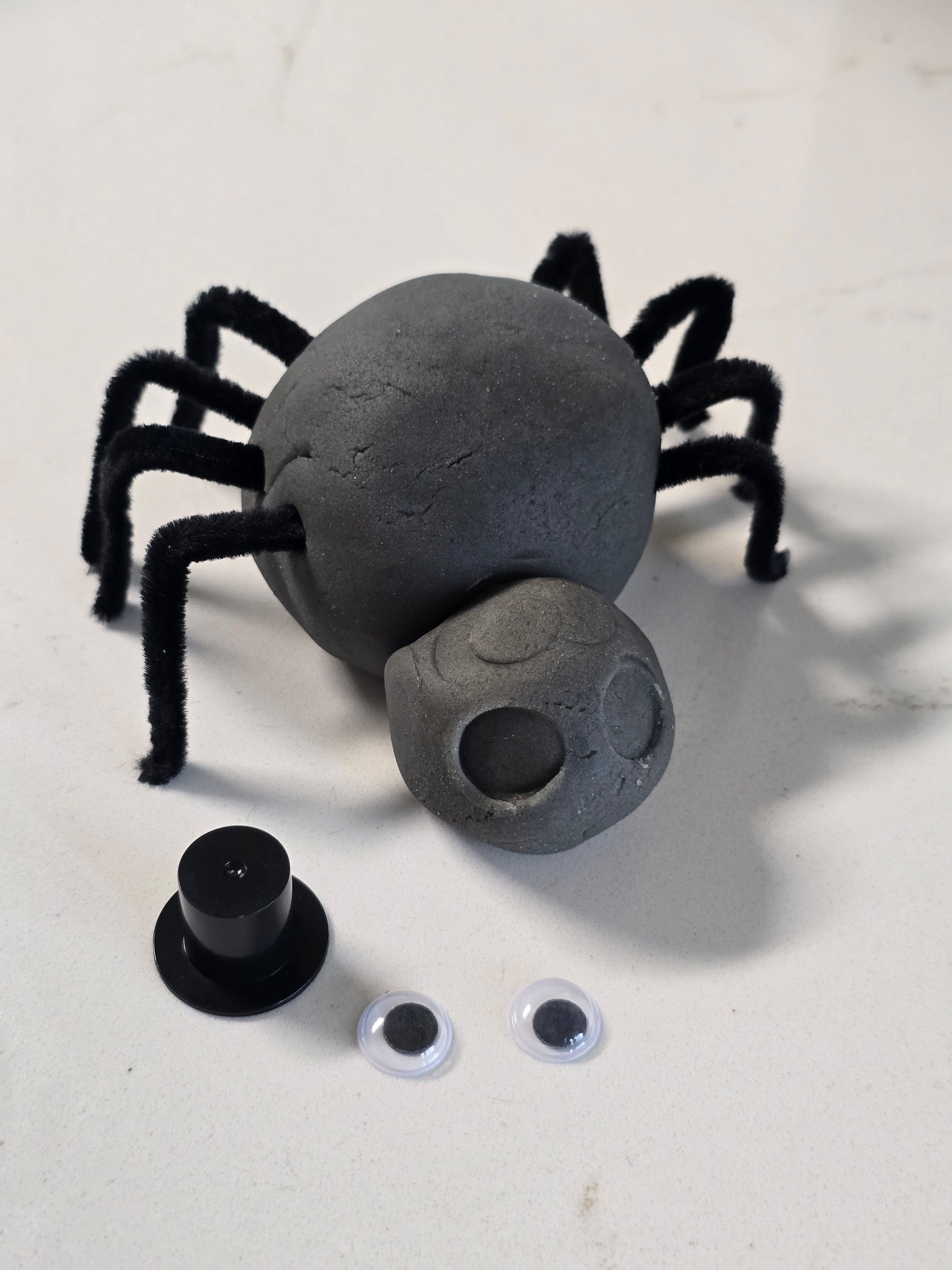 Build-a-Spider Playdough by Happy Hands